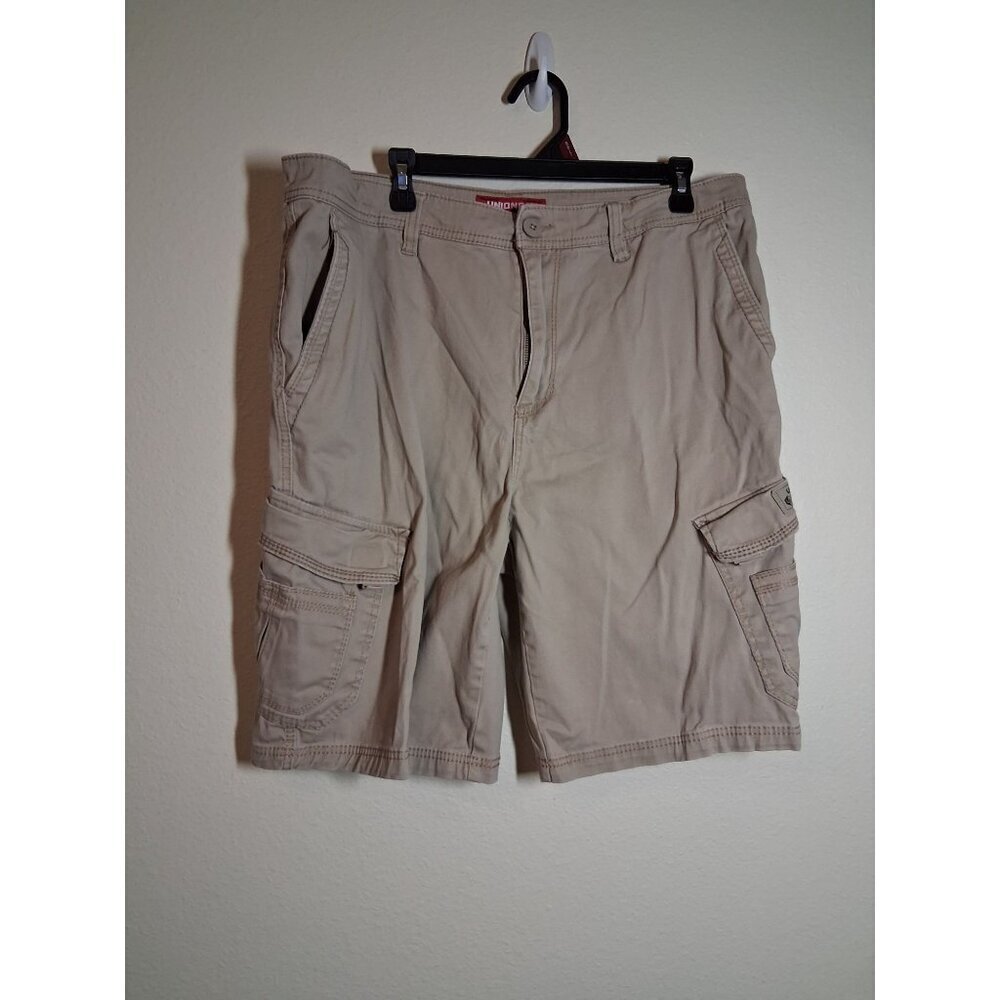 Union Bay Cargo Shorts Khakis Casual Outdoors Men's Size 38